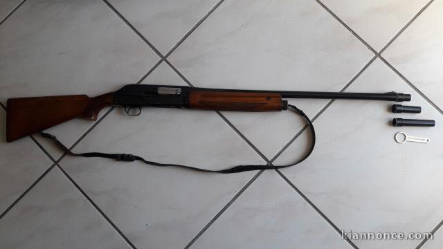Fusil automatique Breda calibre 12